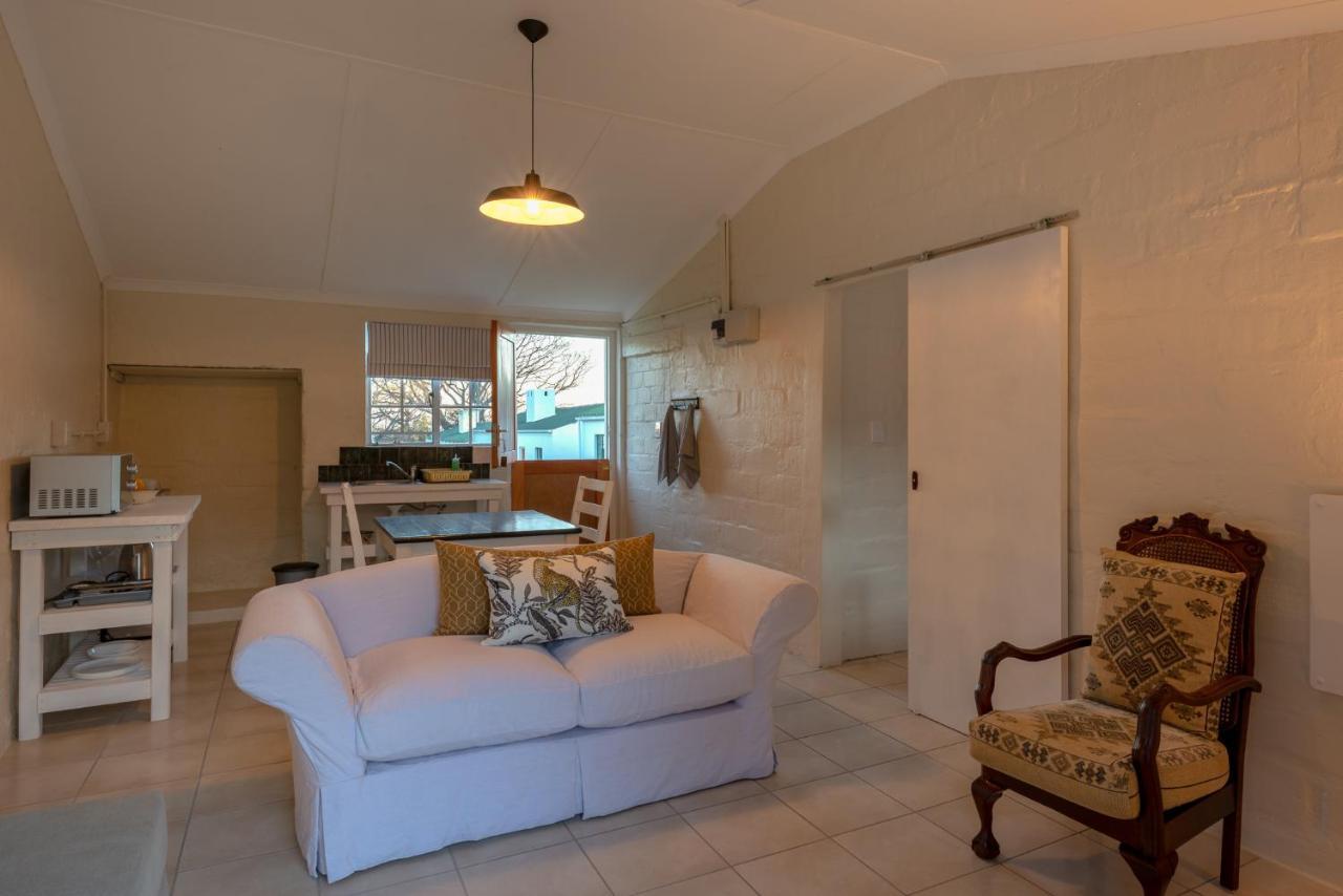 Honeyrock Cottages Kleinmond Exterior foto