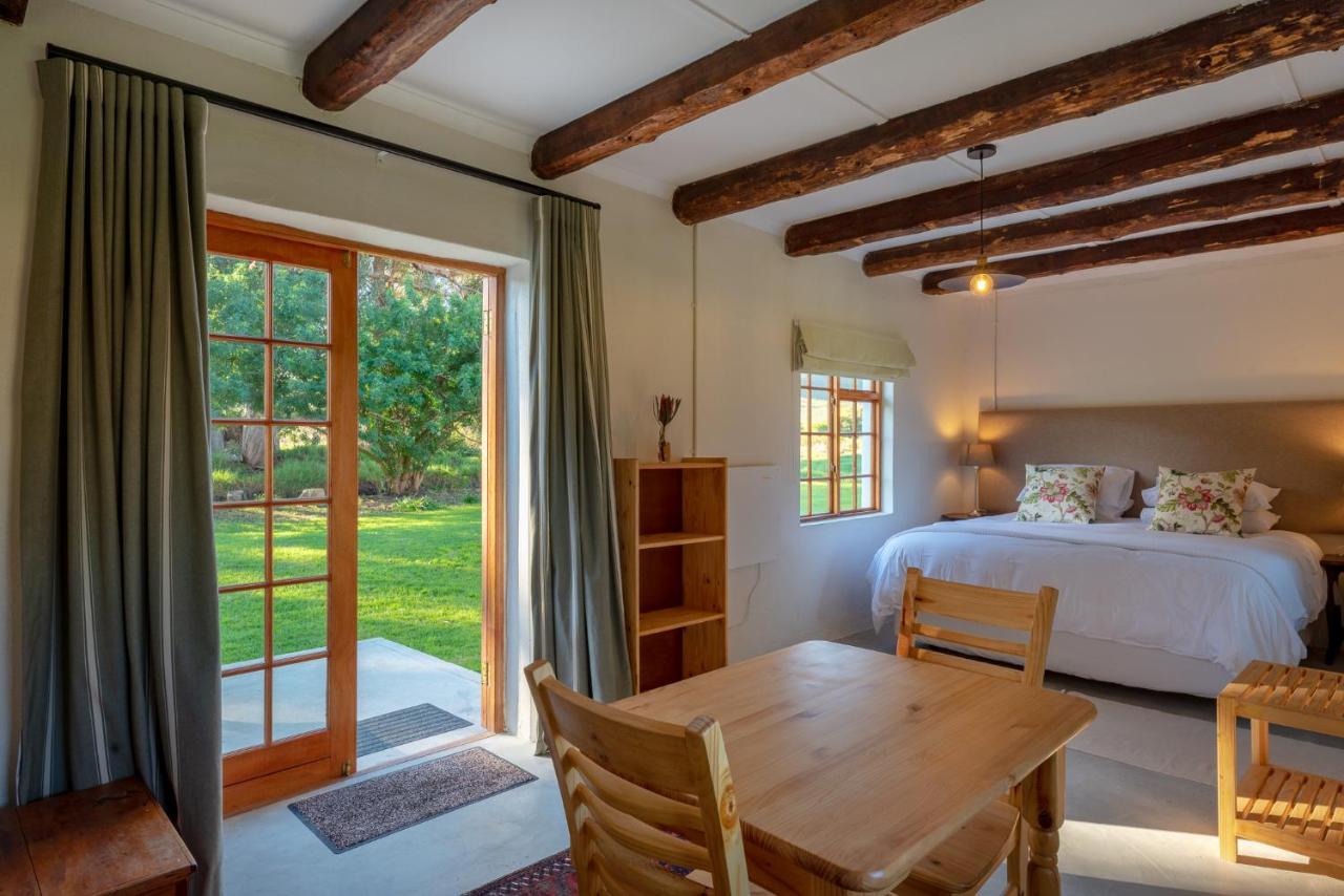 Honeyrock Cottages Kleinmond Exterior foto