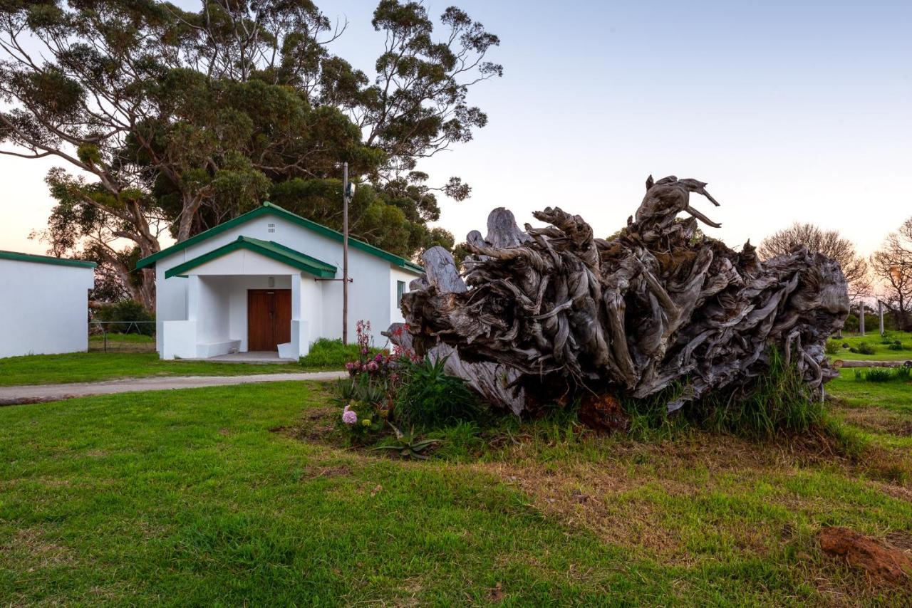 Honeyrock Cottages Kleinmond Exterior foto
